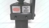 DESTACO 8725, PNEUMATIC LEVER CLAMP